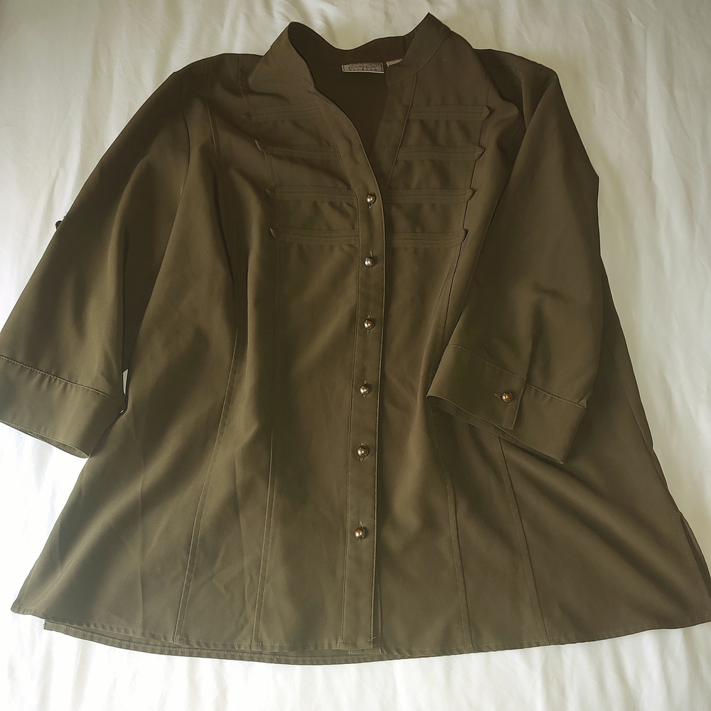 Kathy Che Olive Green Button-Up Shirt